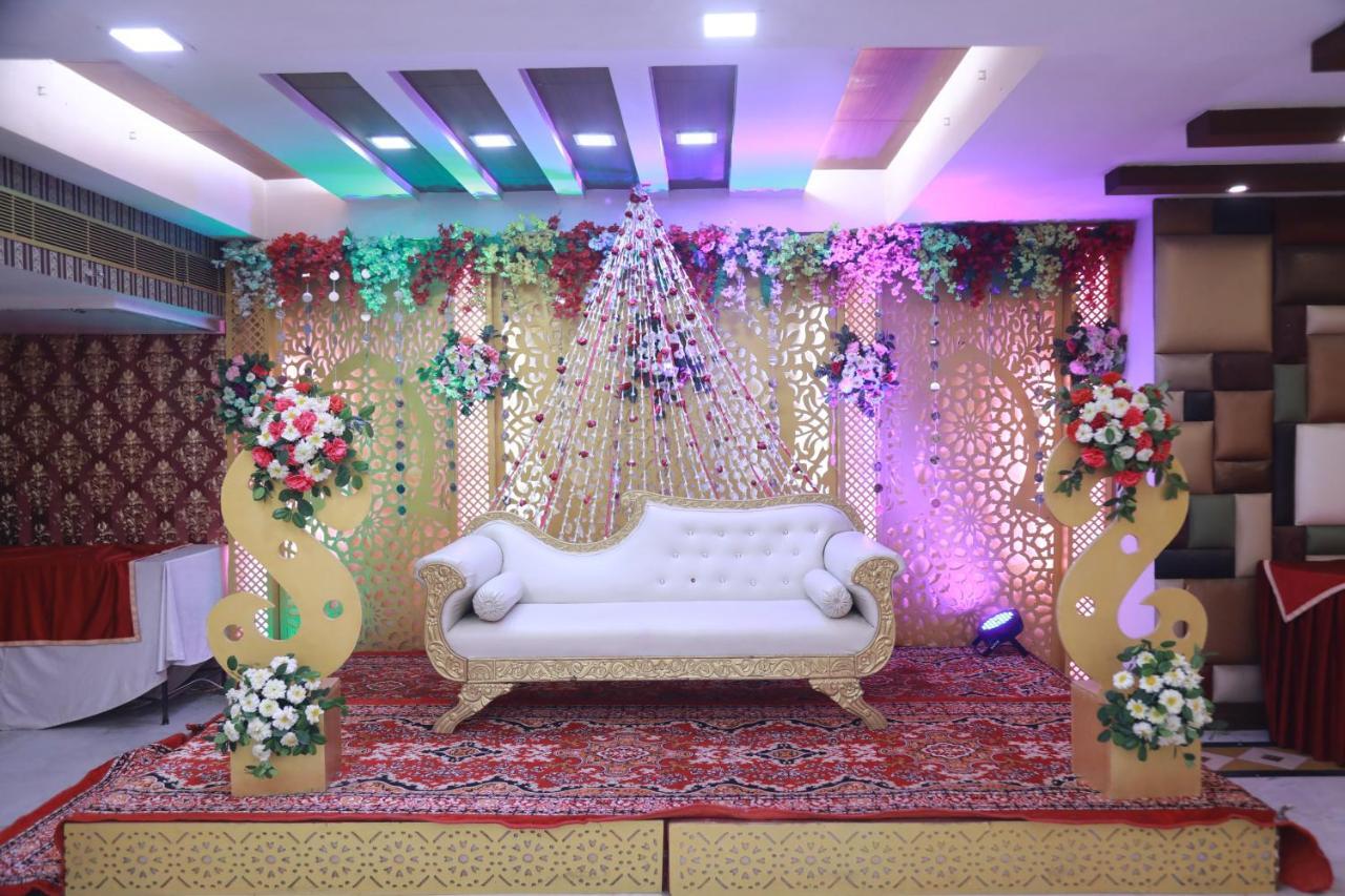 Chanson Grand Westend Delhi  Esterno foto